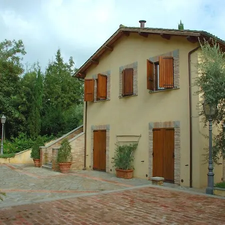 Aparthotel Montecorneo 2*