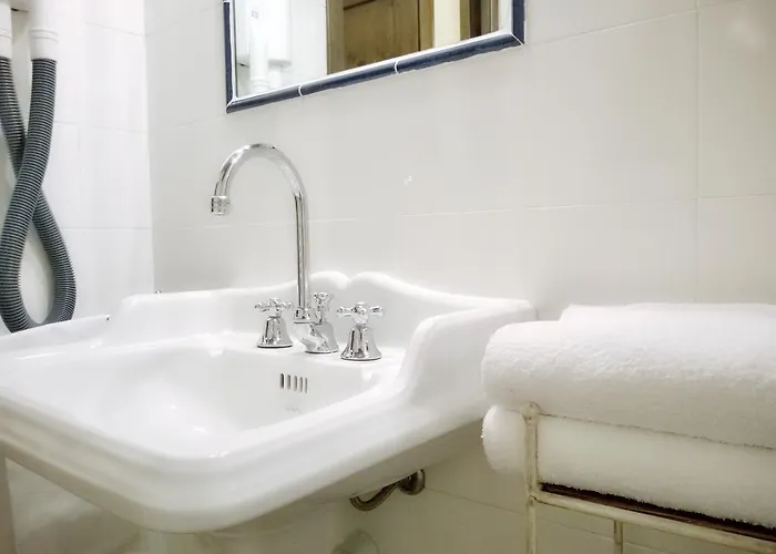 Montecorneo Aparthotel 2*